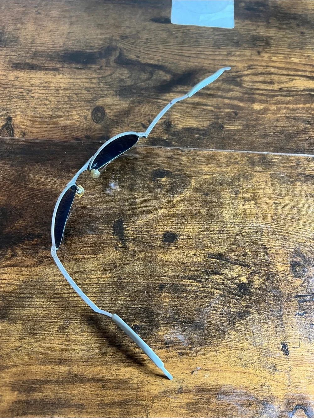 Oakley’s damaged lots
